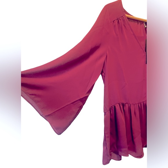 NWT Paris Sunday Blouse size Medium - Picture 3 of 6